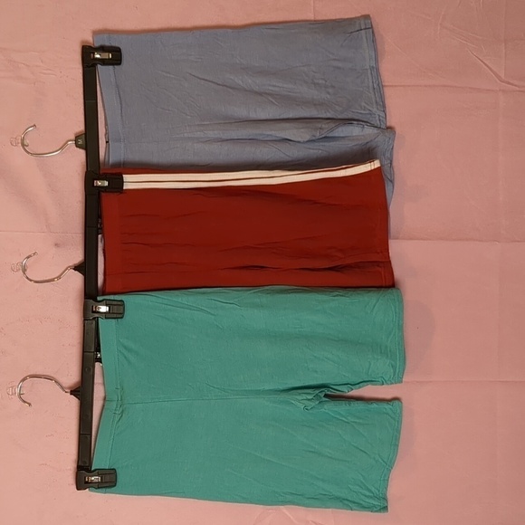 PrettyLittleThing 3 Pack Blue and Rust Jersey Athleisure Lounge Bike Shorts 6 - Picture 1 of 12